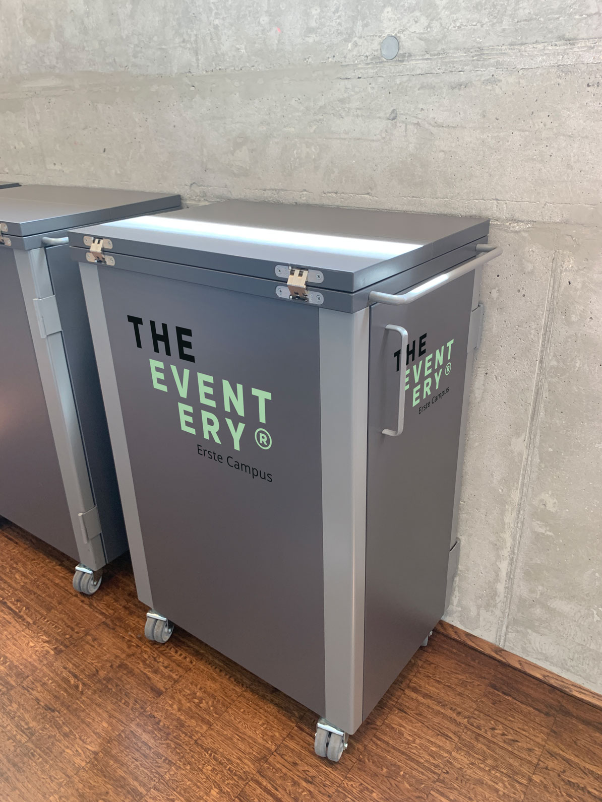 The Eventery 7 TheEventery Trolly